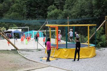 Camping per 4 Persone in Saint-Vincent-de-Durfort, Privas, Foto 3