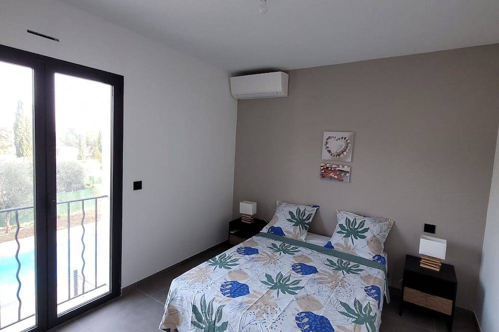 Semi-detached house with swimming pool in Peymeinade, Cannes region