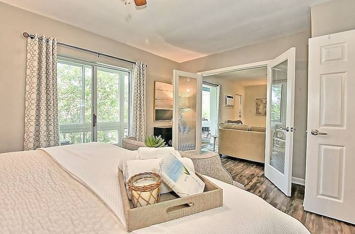 Vacation rental for 2 people, with balcony and pool as well as yard in Winter Park (FL)