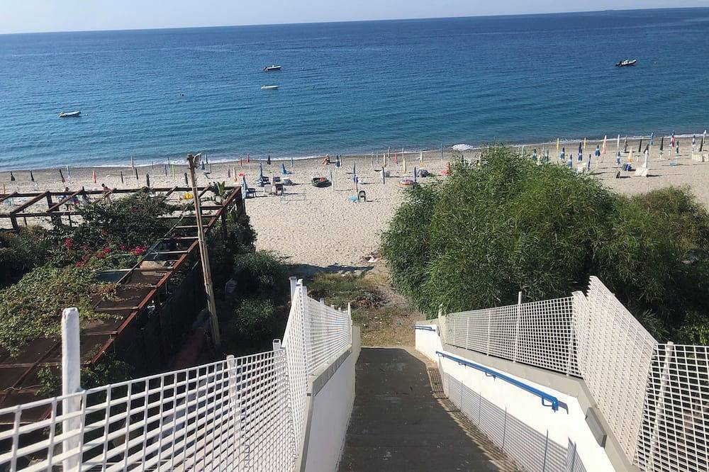 Entire apartment, Saracen Breeze in Bova Marina, Ionian Coast Calabria