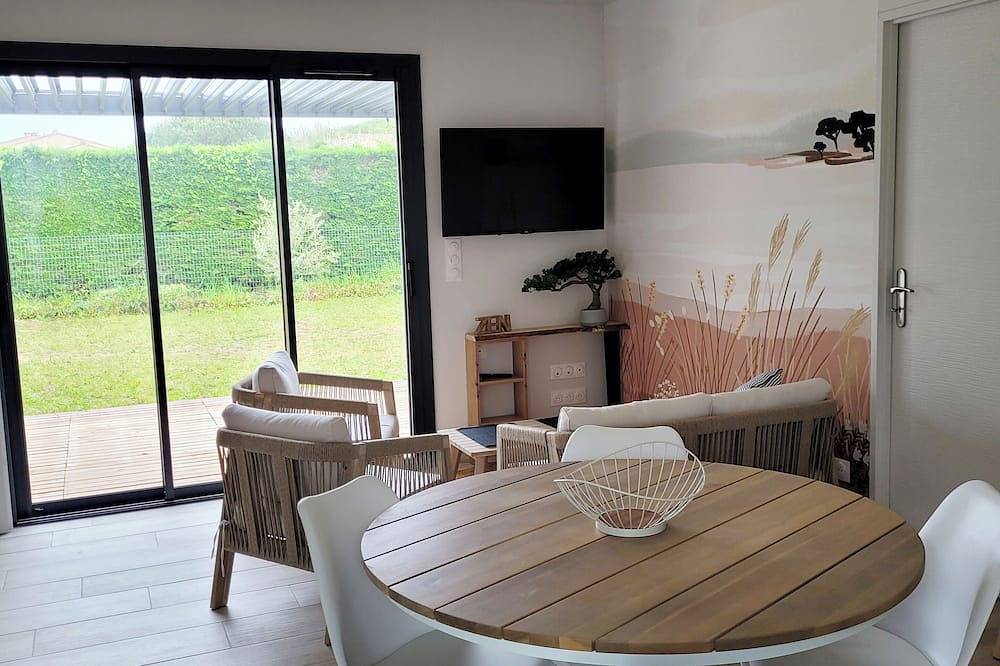 Villa Øbréa - F3 new with all comforts + garden, close to beach and market in La Brée-les-Bains, Côte de Beauté