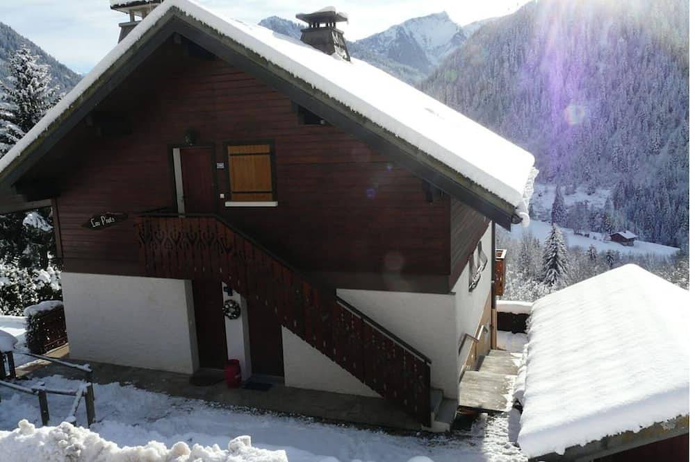 Châtel - Roitet : 3P apartment, quiet, breathtaking view in Chalet Lou P'nots  in Châtel, Les Portes du Soleil