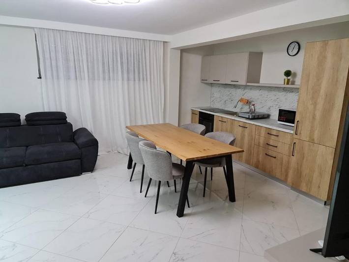 Appartement de vacances pour 6 personnes, avec vue ainsi que jardin et balcon