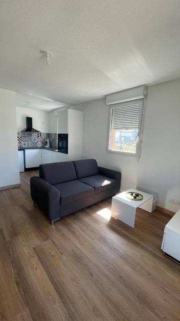 Gîte pour 4 personnes, avec jardin ainsi que piscine et terrasse à Mirepoix