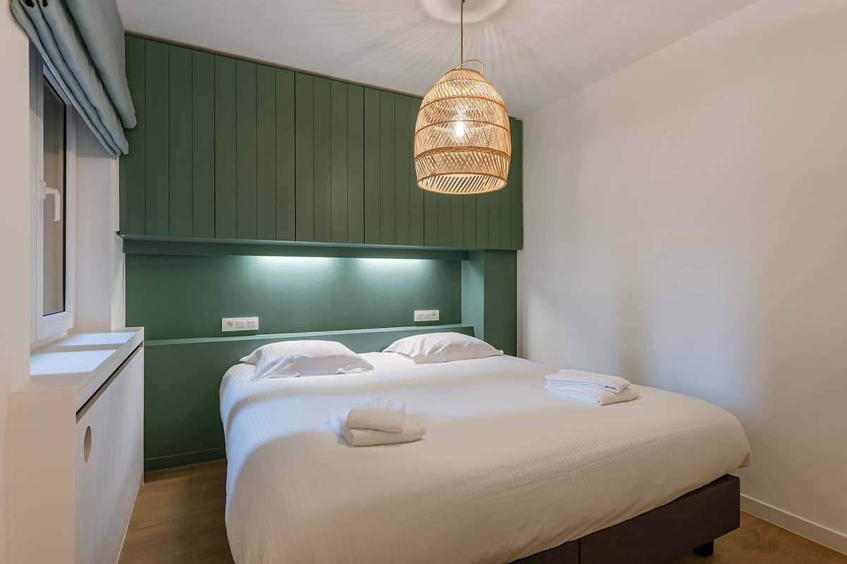 Apartamento entero, Coastal getaway w/ full kitchen & workspace in Duinbergen, Knokke-Heist