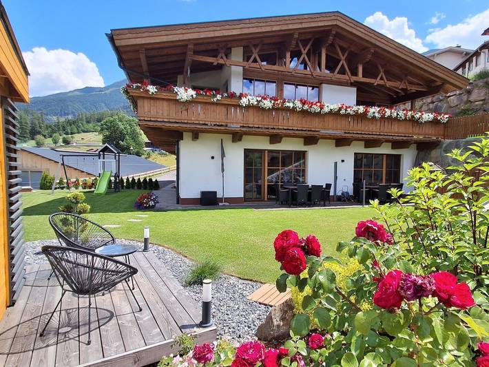Ferienwohnung für 4 Personen, mit Terrasse und Garten in Arzl im Pitztal