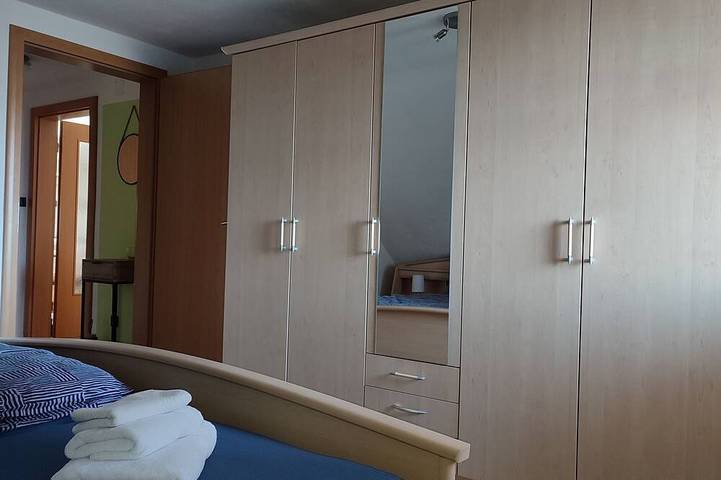 Ferienwohnung für 4 Personen, mit Balkon in Selb - 2