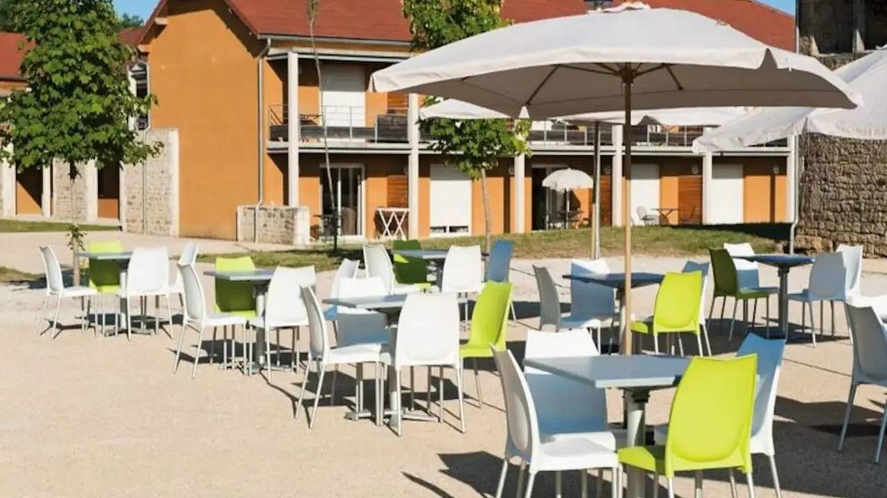 Appartement de vacances entier, Ferienwohnung für 4 Personen (40 m²) in Alvignac in Alvignac, Parc Naturel Régional des Causses du Quercy