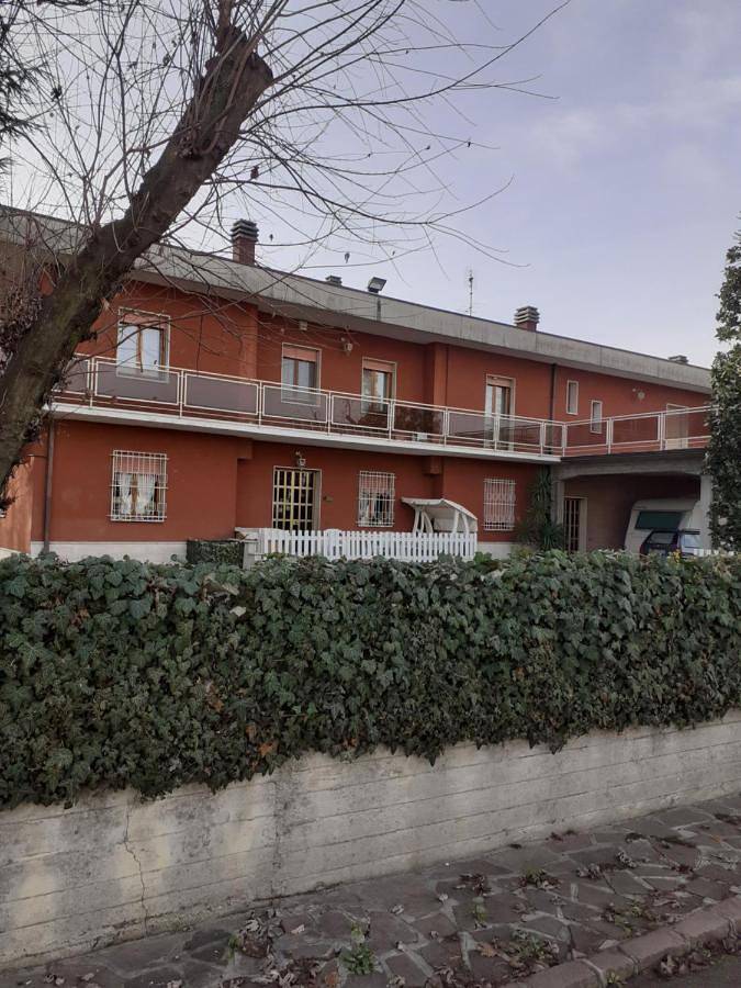 Appartamento per 2 persone, con Balcone e Terrazza nonché Giardino a Maranello