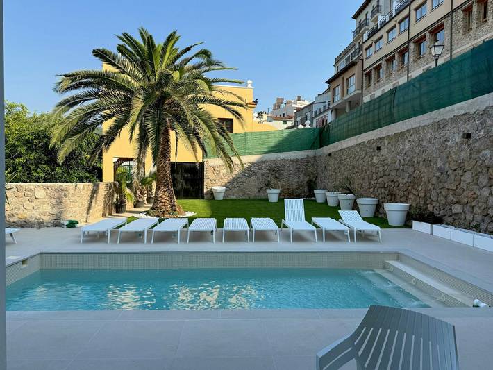Villa de diseño y piscina climatizada in Montanejos, Provincia de Castellón