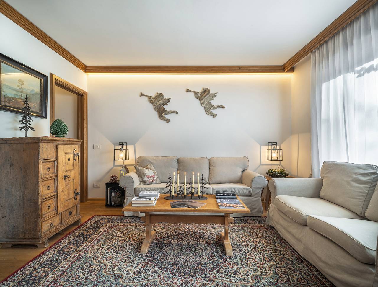 Entire apartment, Cianderies Cozy Apartment R&R in Cortina d'Ampezzo, Dolomiti Superski