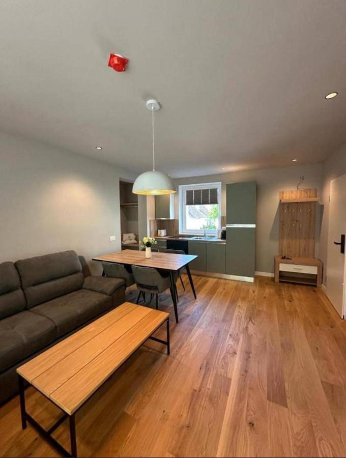 Gîte pour 4 personnes, avec jardin dans Poiana Brasov - Brasov - 3