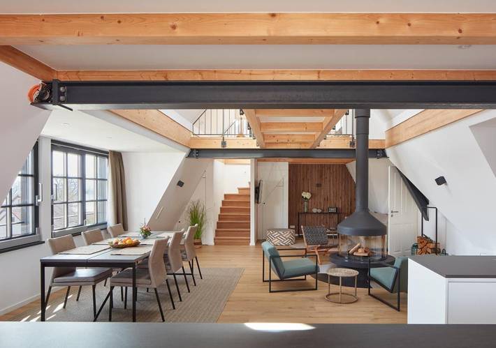 Ferienwohnung für 6 Personen, mit Garten und Ausblick sowie Seeblick und Sauna in Allensbach