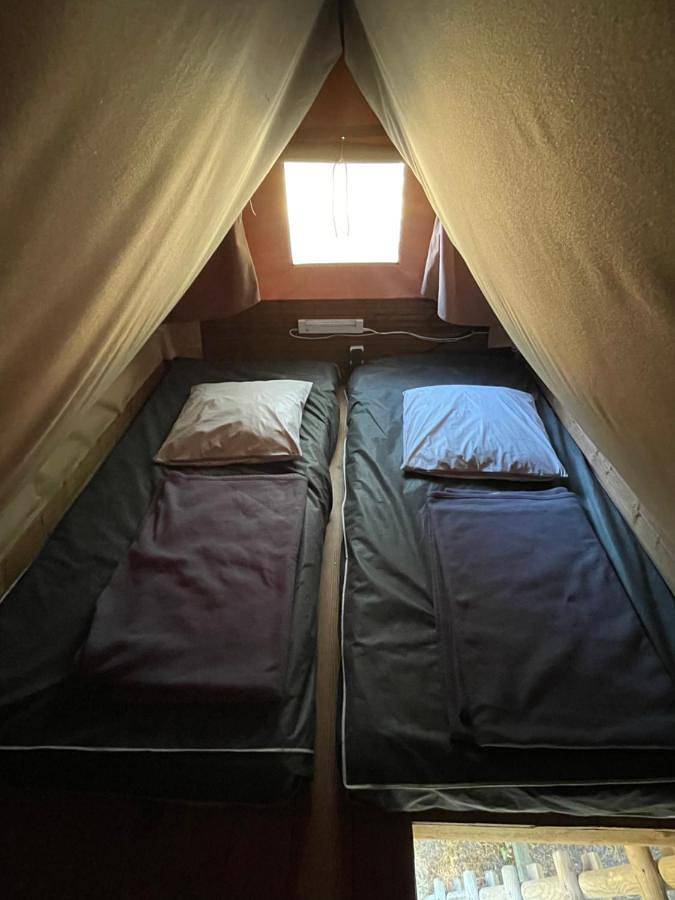 Location de vacances pour 2 personnes, avec terrasse et piscine à Pons - 3