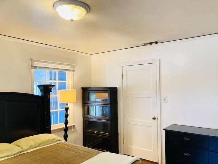 Vacation rental for 3 people, with terrace and yard in North Hollywood