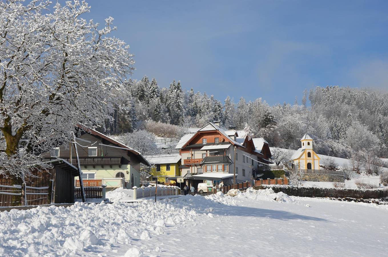 Ganze Ferienwohnung, Kirschenblüte (ab 3 Nächte) in Steirerland