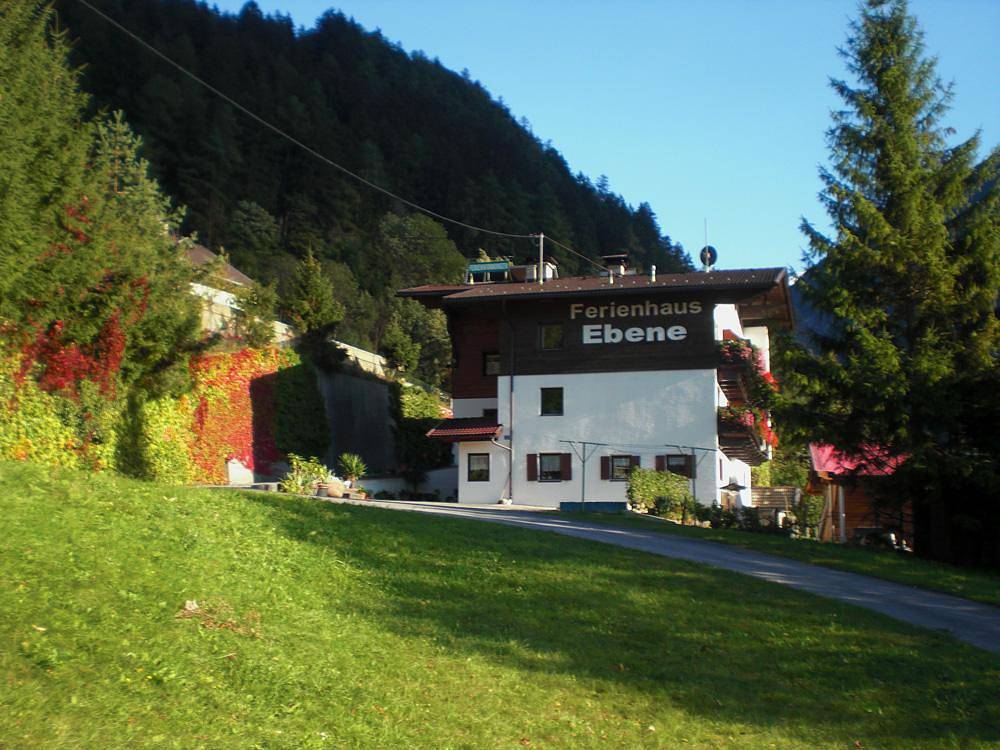 Ganze Ferienwohnung, Ferienhaus Ebene in Oetz, Ötztal