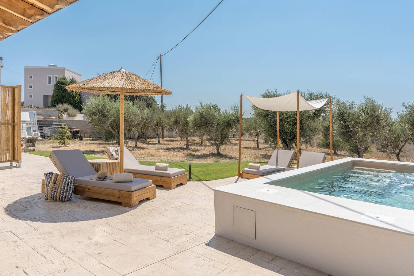 Ganze Wohnung, Apartment 'Mit privatem Pool Nr. 3' mit privatem Garten, Wlan und Klimaanlage in Mastichari, Kos