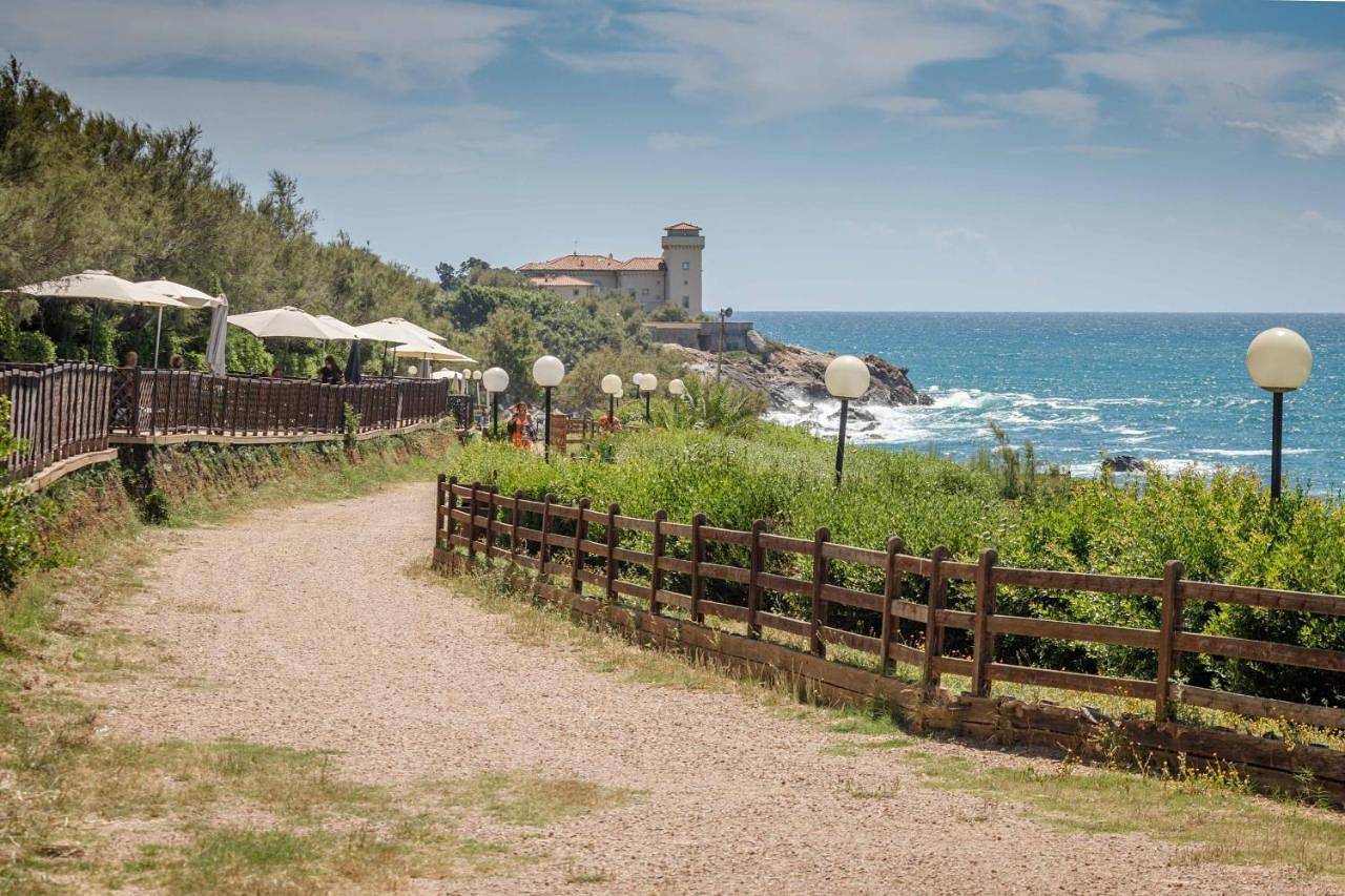 Villaggio Miramare in Livorno, Costa degli Etruschi