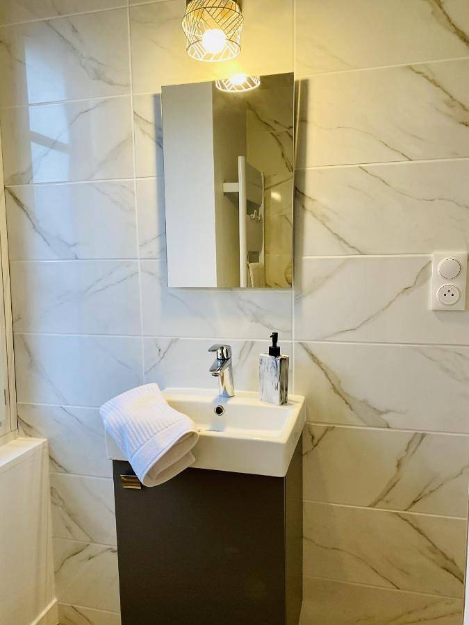 Appartement entier, Suite 24 L'Annexe in Montceau-les-Mines, Région de Chalon-sur-Saône
