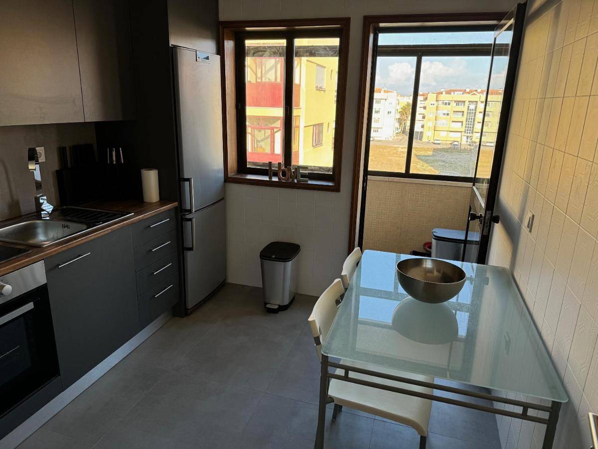 Apartamento inteiro, Three-Bedroom Apartment in Furadouro, Ovar