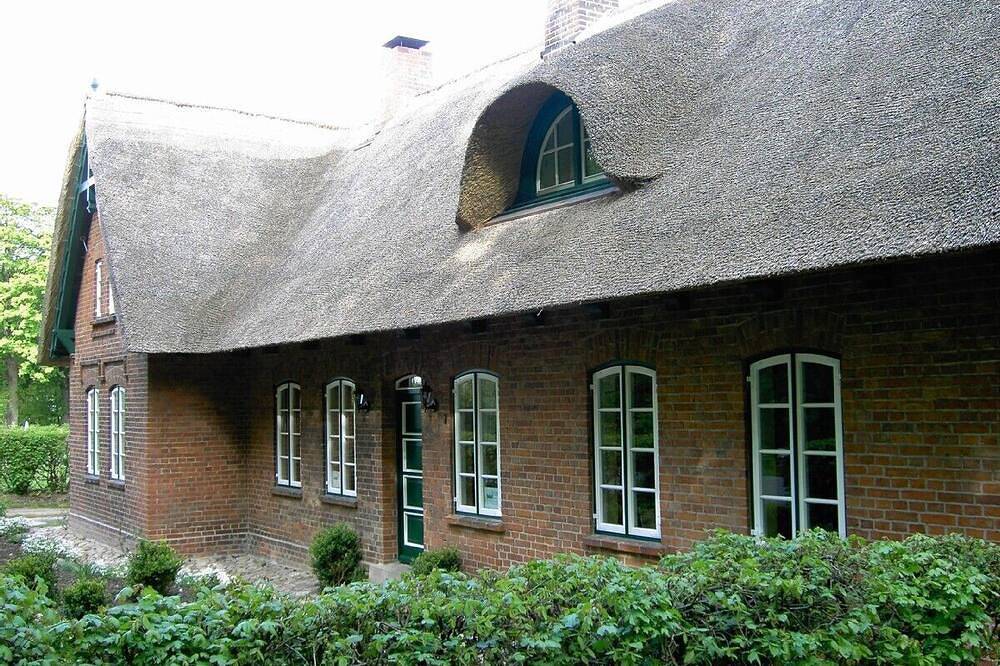 Familienfreundliches Appartment im Reethaus, ostseenah in Schönwalde am Bungsberg, Ostholstein