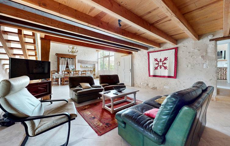 Location de vacances pour 10 personnes, avec jardin ainsi que terrasse et piscine à Les Lèves-et-Thoumeyragues - 4