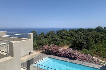 Location de vacances pour 18 personnes, avec terrasse et jardin, animaux acceptés dans Tarco