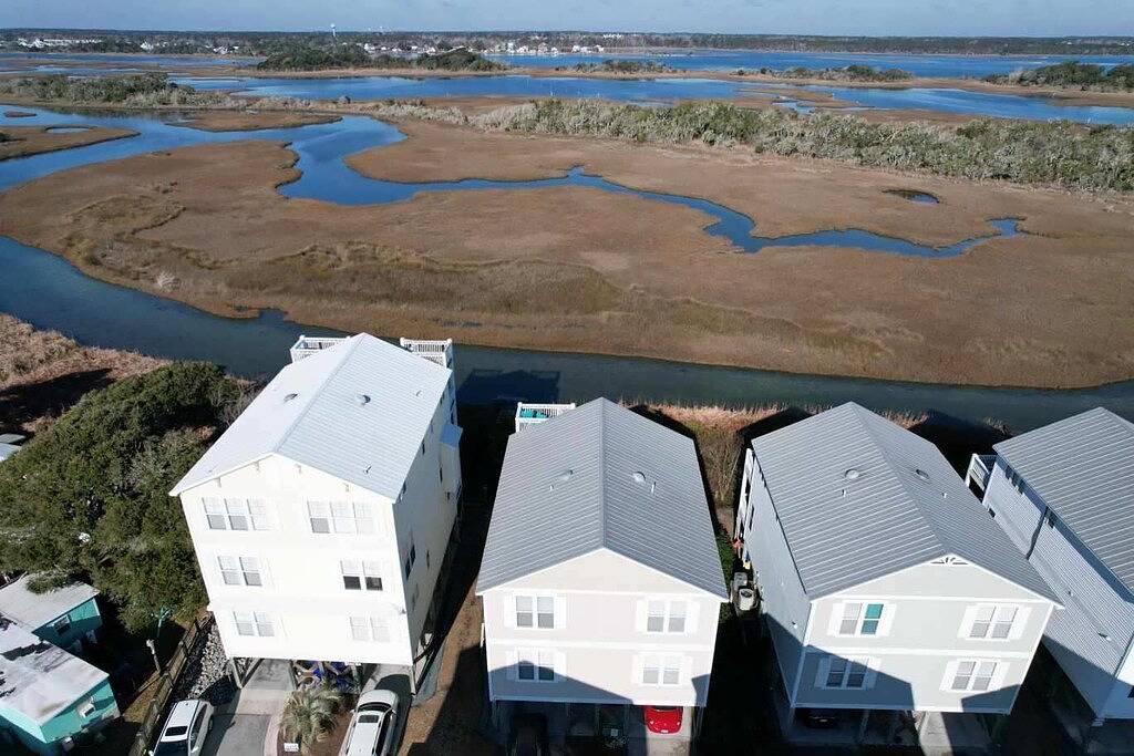 Atemberaubende Ton Lage - nur wenige Schritte vom Strand in Surf City, Topsail Island