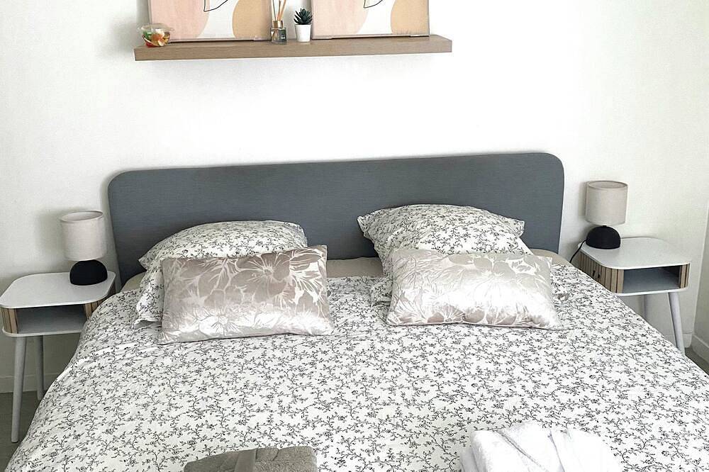 Apartamento entero, Le Beau Saint-Denis Parc de la légion d'honneur in Pierrefitte-sur-Seine, Sena-Saint Denis