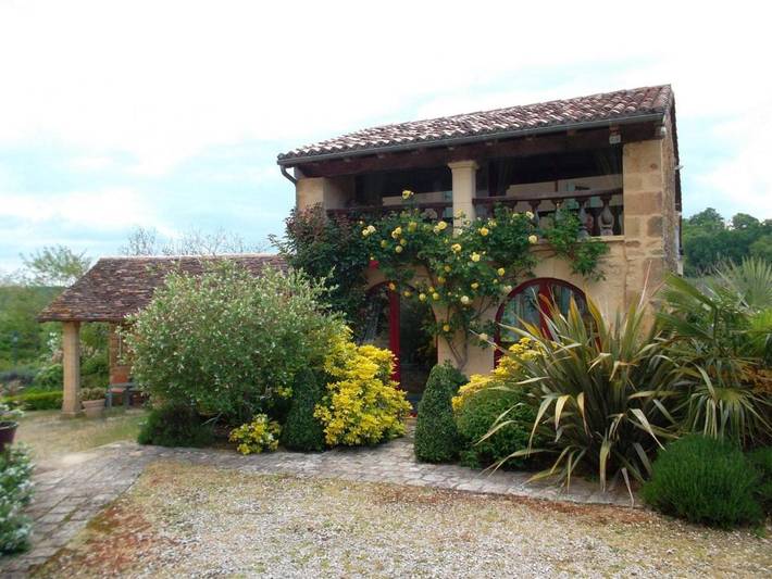 Location de vacances pour 4 personnes, avec jardin et terrasse à Saint-Sulpice-d'Excideuil