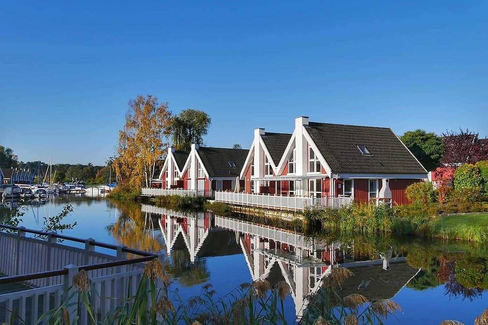Ganze Wohnung, Kolumbus mit Wasserterrasse im Ferienpark Scharmützelsee - Ferienpark in Storkower See, Wendisch Rietz