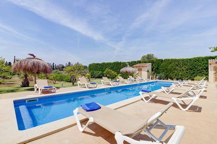 Apartamento entero, Apartamento 'Can Amer Ref 256' con piscina privada, Wi-Fi y aire acondicionado in San Lorenzo de Cardessar, Mallorca Este