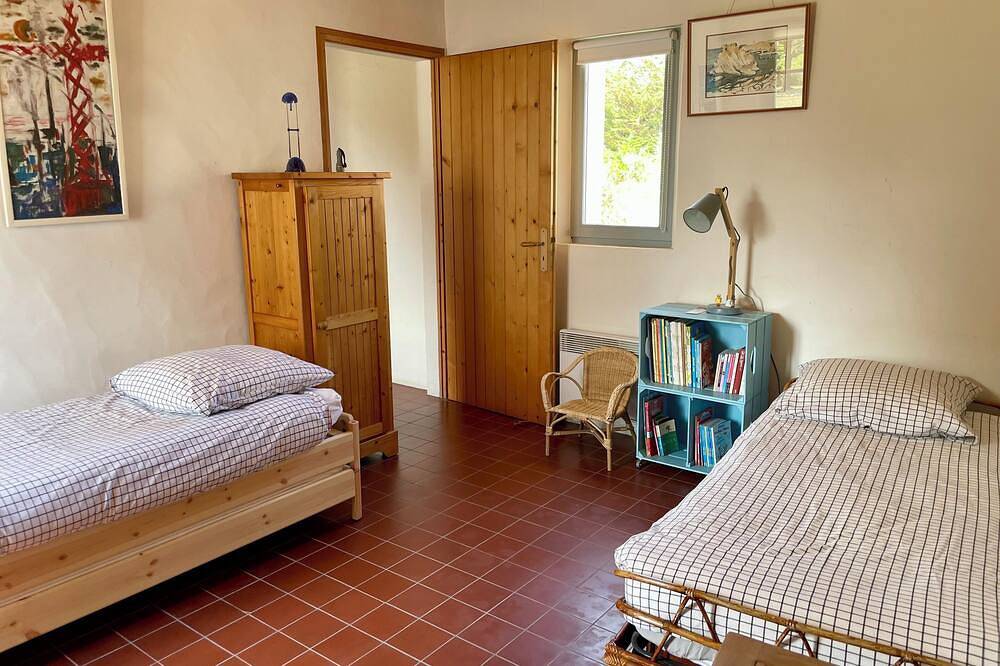 Charming house with large garden in L'Île-d'Yeu, Vandea