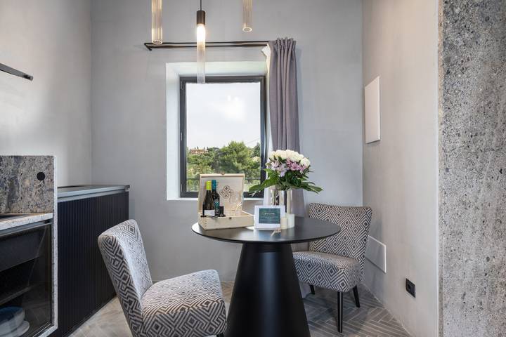 Geheel appartement, Vakantieappartement 'Suite Fattore' met gedeeld zwembad en wifi in San Gimignano, Provincie Siena