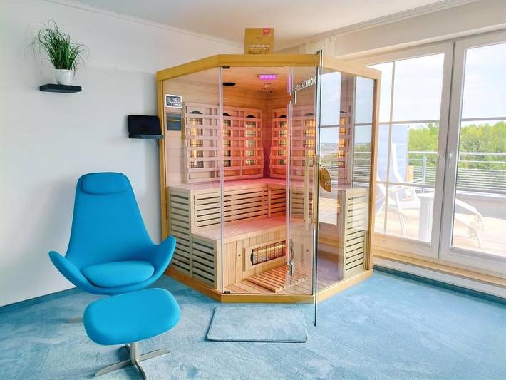 Ferienwohnung für 12 Personen, mit Ausblick und Sauna sowie Terrasse und Seeblick in Spalt - 4