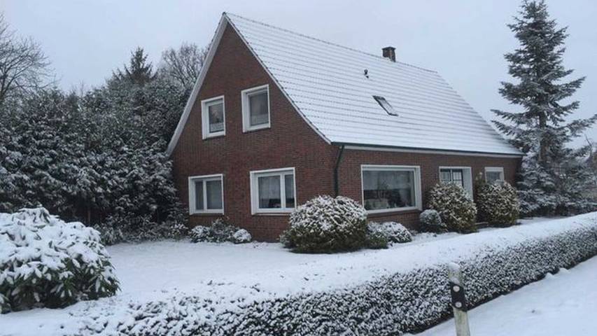 Ferienwohnung für 5 Personen, mit Terrasse und Garten in Hesel