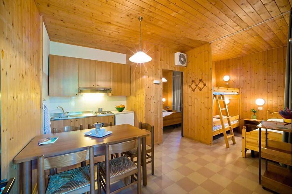 Villaggio California Bungalow für 5 Personen in Eraclea Mare, Venedig Provinz
