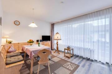 Ferienwohnung für 2 Personen in Inzell, Chiemgauer Alpen, Bild 1