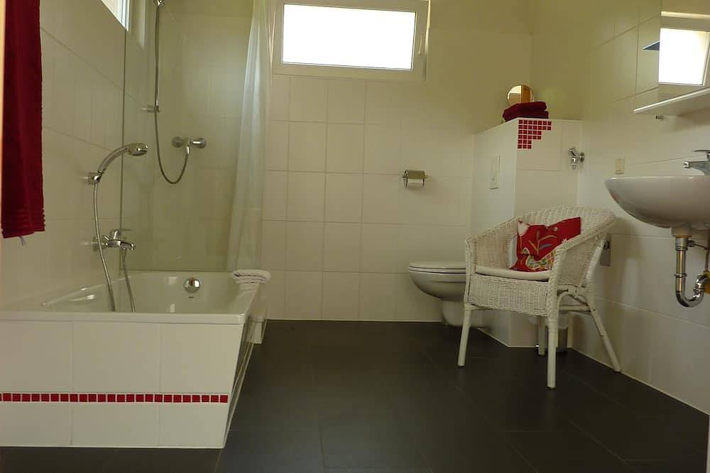 Ferienhaus im Paradies in Radebeul, Meißen Region