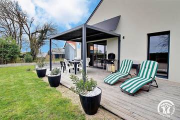 Gîte pour 4 personnes, avec terrasse et jardin à Questembert