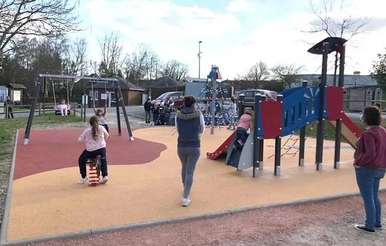 Camping pour 6 personnes dans la Sarthe - 4