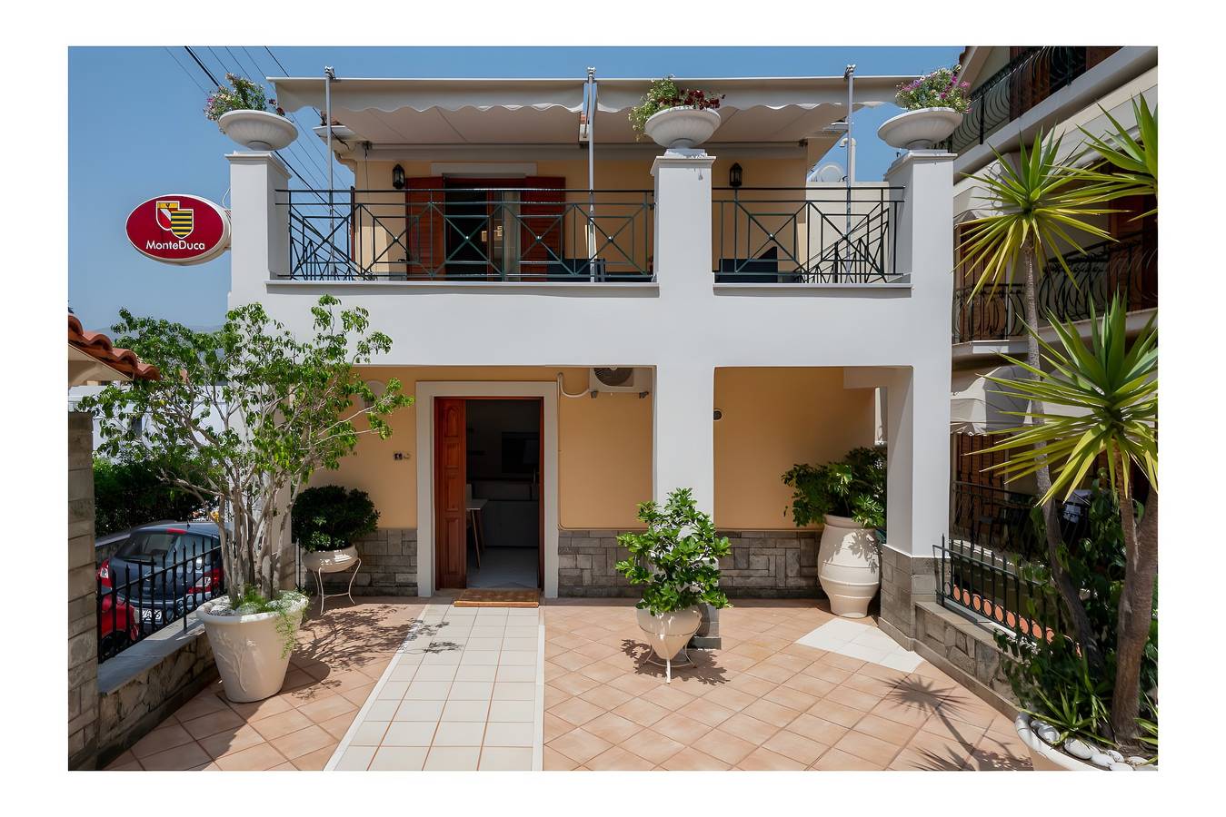 Ganze Wohnung, Ferienwohnung 'Skala' mit privater Terrasse, Wi-Fi und Klimaanlage in Argostoli, Kefalonia