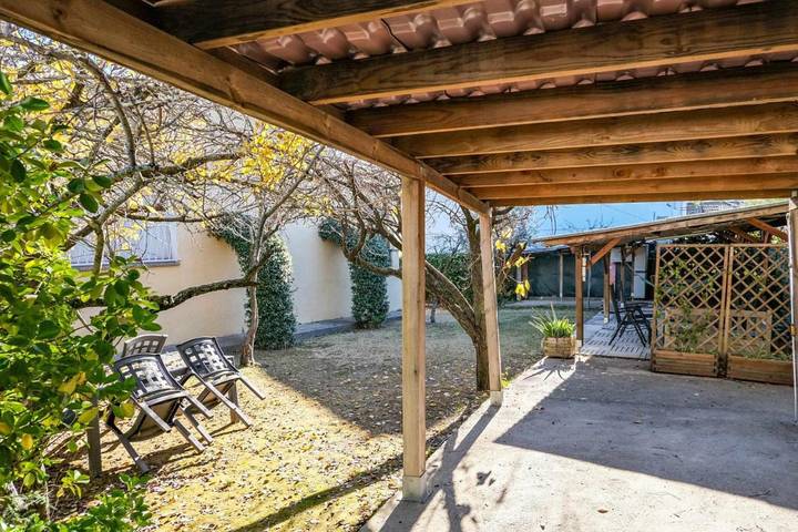 Location de vacances pour 4 personnes, avec jardin à Besalú - 2