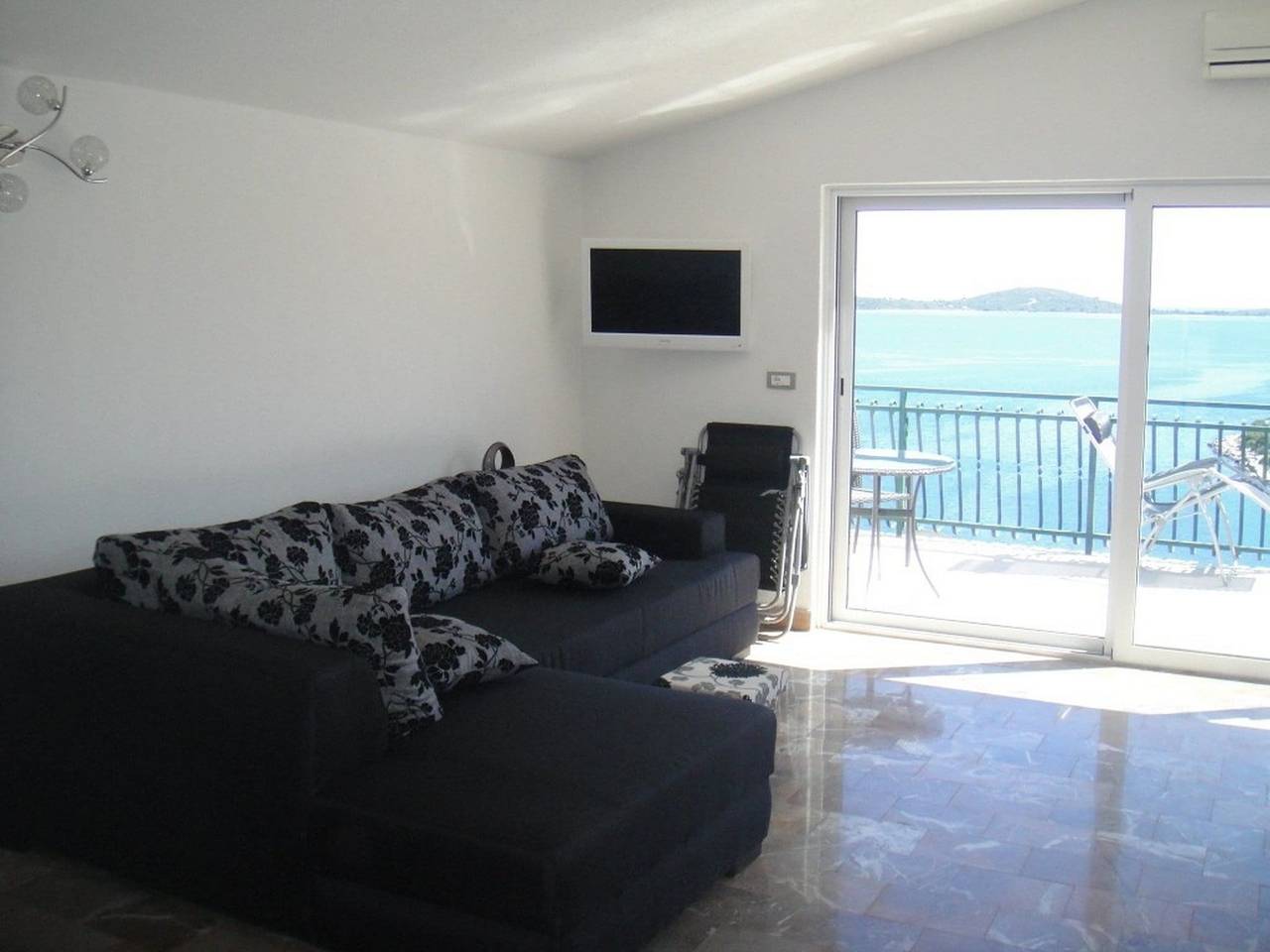 Appartamento vacanze a Vinisce a partire da 196€ a notte