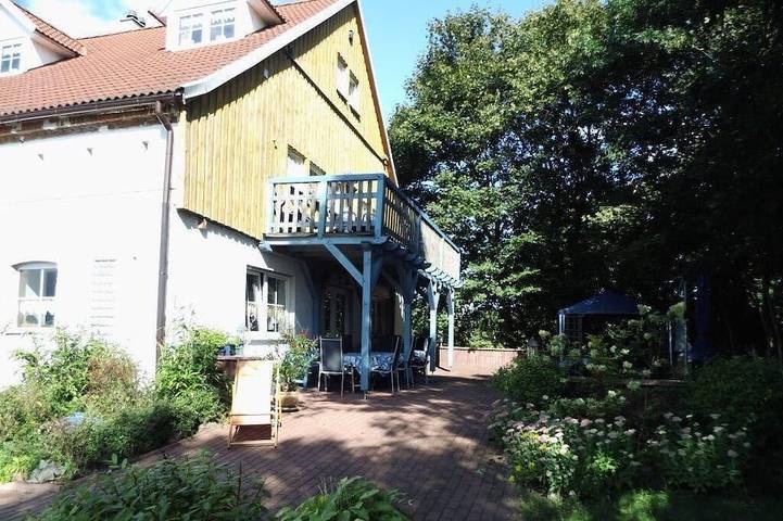 Ferienhaus für 12 Personen, mit Balkon und Whirlpool sowie Garten und Sauna in Crussow