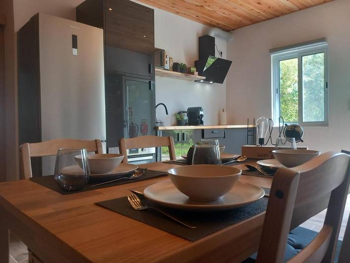 Gîte pour 4 personnes, avec vue ainsi que terrasse et jardin à Lajes das Flores - 2