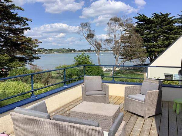 Location de vacances pour 8 personnes, avec vue et jardin, animaux acceptés dans Plage Kerfontaine