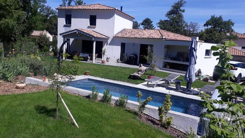 Chambre d’hôte pour 2 personnes à Nans-les-Pins - 3