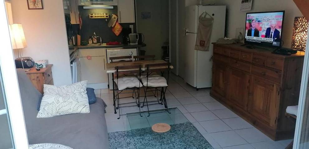 Gîte pour 4 personnes, avec balcon à Saint-Mamet - 2